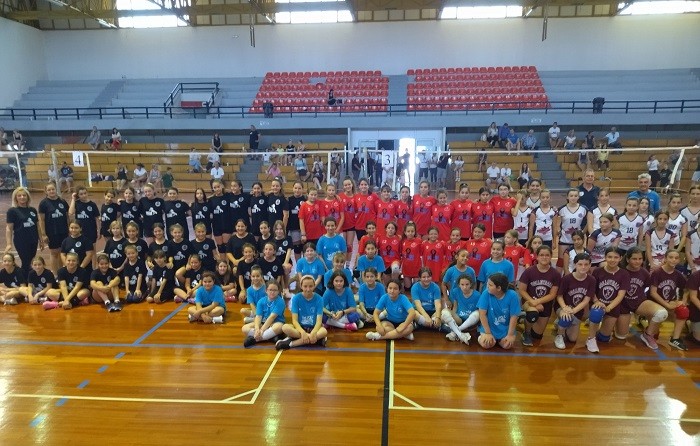 Η ΚΑΡΔΙΑ ΤΟΥ MINI VOLLEY ΧΤΥΠΗΣΕ ΣΤΟΝ ΤΥΡΝΑΒΟ