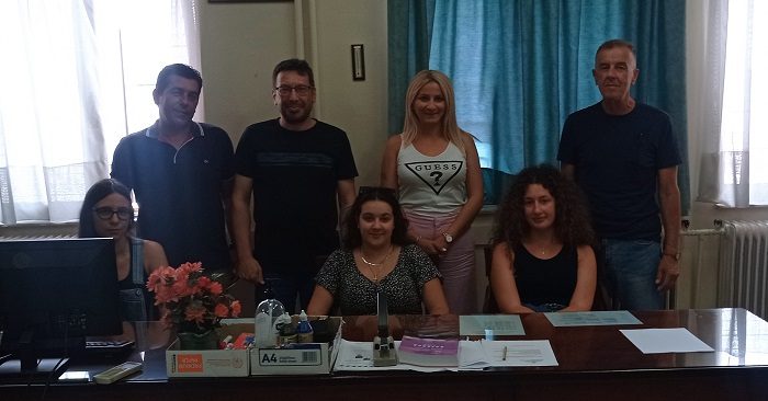 ΣΥΝΕΡΓΑΣΙΑ ΓΙΑ ΤΗ ΝΕΑ ΣΧΟΛΙΚΗ ΧΡΟΝΙΑ ΜΕΤΑΞΥ ΚΕΝΤΡΟΥ ΚΟΙΝΟΤΗΤΑΣ Δ. ΛΑΡΙΣΑΙΩΝ ΚΑΙ 11ου ΓΕΛ