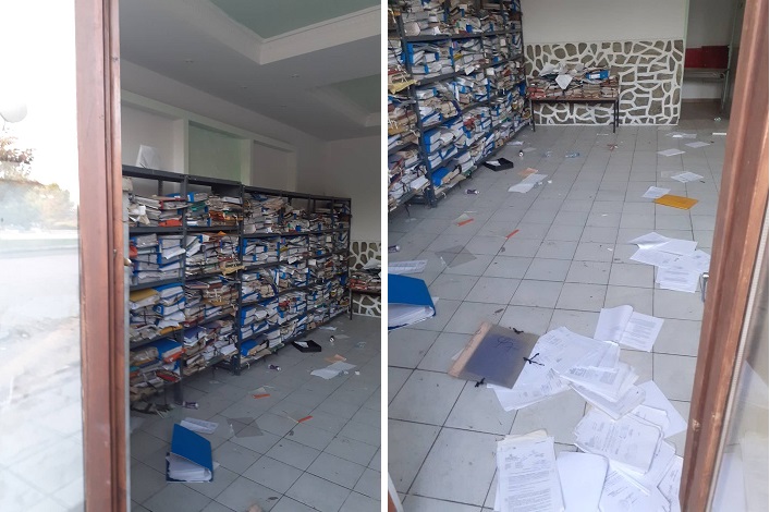 ΕΛΕΟΣ: ΕΧΟΥΝ ΑΦΗΣΕΙ ΕΚΤΕΘΕΙΜΕΝΑ ΤΑ ΑΡΧΕΙΑ ΧΡΟΝΩΝ ΤΟΥ ΔΗΜΟΥ ΑΜΠΕΛΩΝΑ