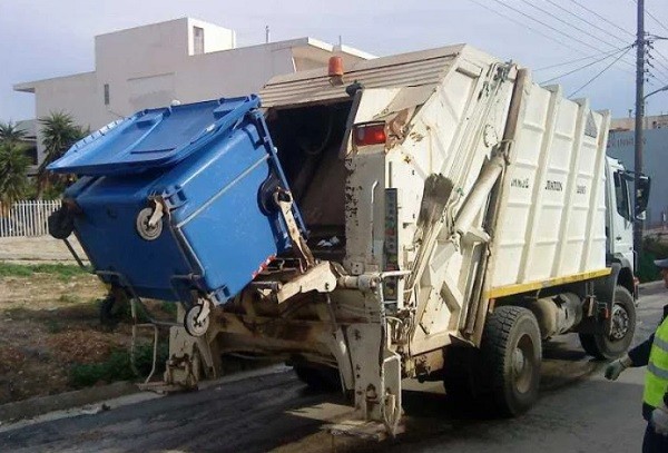 ΔΗΜΟΣ ΤΥΡΝΑΒΟΥ: ΔΕΝ ΘΑ ΓΙΝΕΙ ΑΠΟΚΟΜΙΔΗ ΑΠΟΡΡΙΜΜΑΤΩΝ ΣΗΜΕΡΑ ΣΕ ΔΕΝΔΡΑ, ΑΓ. ΣΟΦΙΑ, ΠΛΑΤΑΝΟΥΛΙΑ, ΔΑΜΑΣΙ