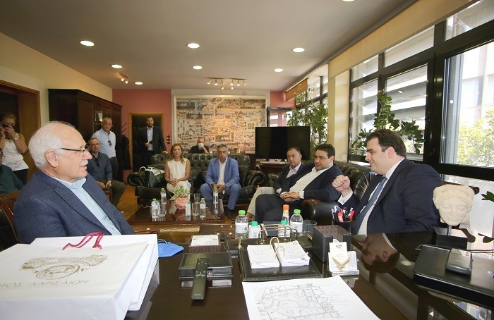 ΠΡΑΣΙΝΟ ΦΩΣ ΓΙΑ ΤΗΝ ΠΡΟΤΑΣΗ 4.7 ΕΚ. € ΤΟΥ ΔΗΜΟΥ ΛΑΡΙΣΑΙΩΝ ΓΙΑ ΔΡΑΣΕΙΣ ΤΟΥ ΠΡΟΓΡΑΜΜΑΤΟΣ “ΕΞΥΠΝΕΣ ΠΟΛΕΙΣ”