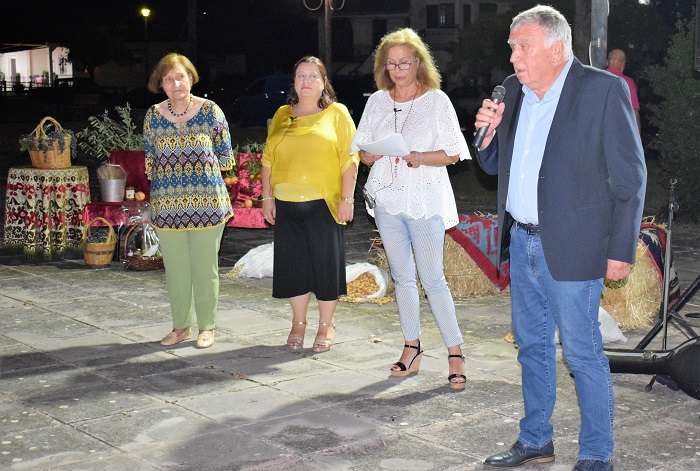 ΓΙΟΡΤΑΣΤΗΚΕ Ο «ΚΡΙΤΣΜΑΣ» ΣΤΗ ΧΑΡΑ ΤΟΥ ΔΗΜΟΥ ΚΙΛΕΛΕΡ