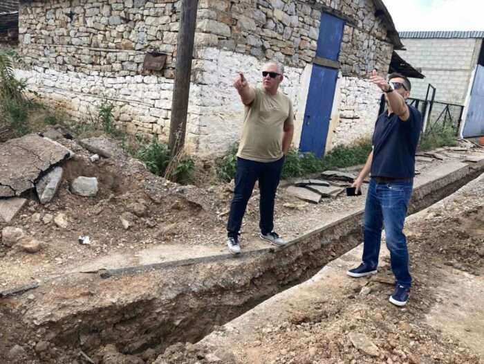 ΒΕΛΤΙΩΝΕΙ ΤΗΝ ΠΟΙΟΤΗΤΑ ΤΟΥ ΠΟΣΙΜΟΥ ΝΕΡΟΥ ΣΤΗΝ ΥΠΕΡΕΙΑ Ο ΔΗΜΟΣ ΦΑΡΣΑΛΩΝ