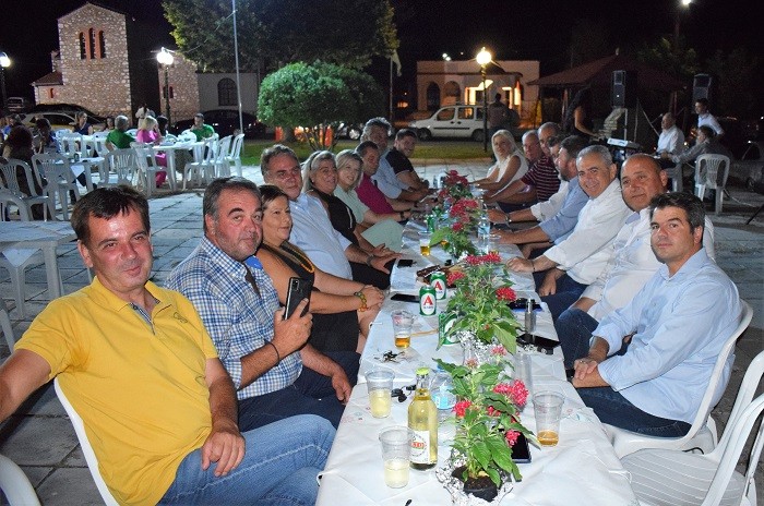 ΜΟΥΣΙΚΟΧΟΡΕΥΤΙΚΗ ΒΡΑΔΙΑ ΣΤΟΝ ΔΟΞΑΡΑ ΤΟΥ ΔΗΜΟΥ ΚΙΛΕΛΕΡ
