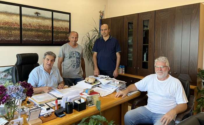 ΥΠΑΙΘΡΙΟ ΧΩΡΟ ΑΝΑΨΥΧΗΣ ΚΑΙ ΕΚΔΗΛΩΣΕΩΝ ΣΤΗ ΒΑΜΒΑΚΟΥ ΔΗΜΙΟΥΡΓΕΙ Ο ΔΗΜΟΣ ΦΑΡΣΑΛΩΝ