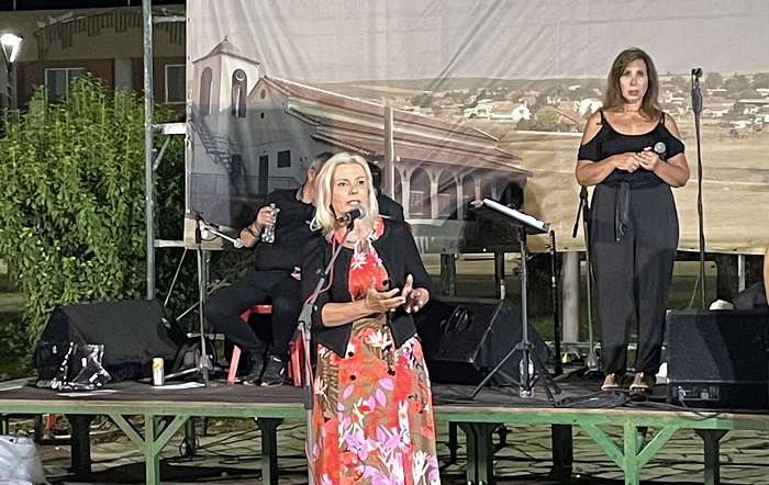 ΣΤΙΣ ΕΚΔΗΛΩΣΕΙΣ «ΘΕΟΤΟΚΕΙΑ» ΣΤΗΝ ΚΟΙΛΑΔΑ ΛΑΡΙΣΑΣ Η ΡΕΝΑ ΚΑΡΑΛΑΡΙΩΤΟΥ