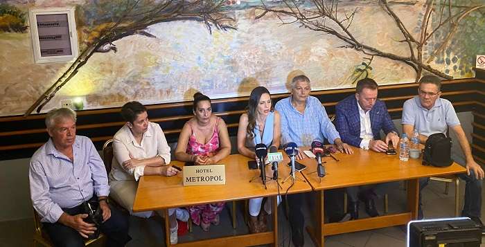 ΕΦΗ ΑΧΤΣΙΟΓΛΟΥ: ΑΚΡΙΒΕΙΑ ΚΑΙ ΠΑΡΑΚΟΛΟΥΘΗΣΕΙΣ ΤΑ ΜΕΙΖΟΝΑ ΠΡΟΒΛΗΜΑΤΑ ΣΗΜΕΡΑ ΣΤΗ ΧΩΡΑ (φωτο – βίντεο)
