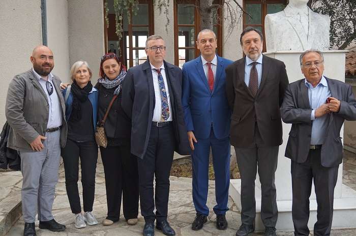 ΣΤΗΝ ΙΤΑΛΙΑ ΓΙΑ ΤΟ ΟΛΟΚΑΥΤΩΜΑ ΤΟΥ BOVES Ο ΔΗΜΑΡΧΟΣ ΕΛΑΣΣΟΝΑΣ