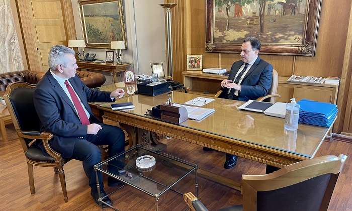 ΖΗΜΙΕΣ ΥΨΗΛΟΥ ΚΟΣΤΟΥΣ ΣΤΗ ΝΤΟΜΑΤΑ ΛΙΓΟ ΠΡΙΝ ΤΗΝ ΣΥΓΚΟΜΙΔΗ
