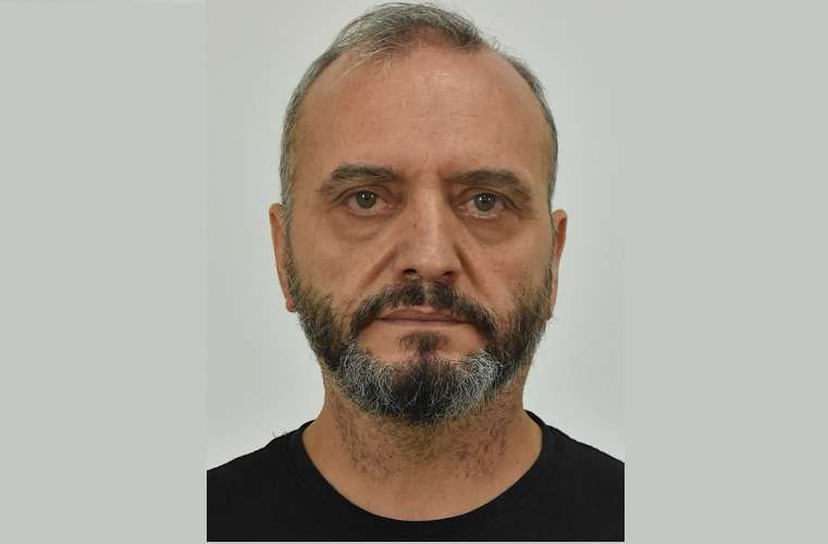 ΑΥΤΟΣ ΕΙΝΑΙ Ο 53ΧΡΟΝΟΣ ΠΟΥ ΚΑΤΗΓΟΡΕΙΤΑΙ ΓΙΑ ΒΙΑΣΜΟ ΚΑΙ ΜΑΣΤΡΟΠΕΙΑ ΣΕ ΒΑΡΟΣ ΤΗΣ 12ΧΡΟΝΗΣ ΣΤΑ ΣΕΠΟΛΙΑ