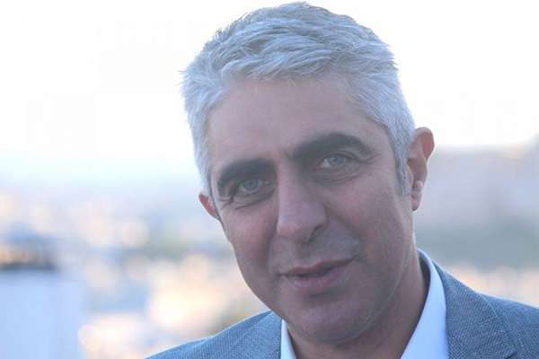 Η ΚΥΒΕΡΝΗΣΗ ΑΠΟΓΥΜΝΩΣΕ ΤΑ ΝΗΣΙΑ ΑΠΟ ΤΕΘΩΡΑΚΙΣΜΕΝΑ ΟΧΗΜΑΤΑ ΜΑΧΗΣ