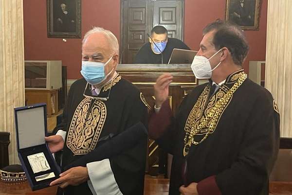 Η ΣΥΜΒΟΛΗ ΤΩΝ ΛΑΡΙΣΑΙΩΝ ΚΑΘΟΡΙΣΤΙΚΗ ΣΤΗΝ ΠΡΟΟΔΟ ΤΗΣ ΧΩΡΑΣ