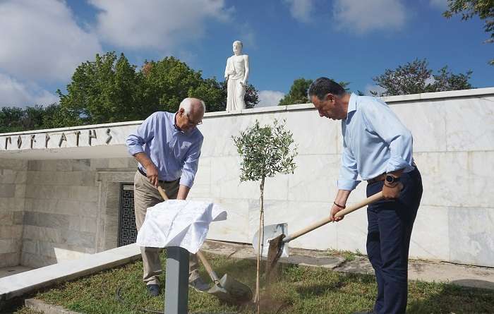ΟΛΟΚΛΗΡΩΝΕΤΑΙ Η ΑΔΕΛΦΟΠΟΙΗΣΗ ΤΩΝ ΔΗΜΩΝ ΛΑΡΙΣΑΙΩΝ ΚΑΙ ΚΩ