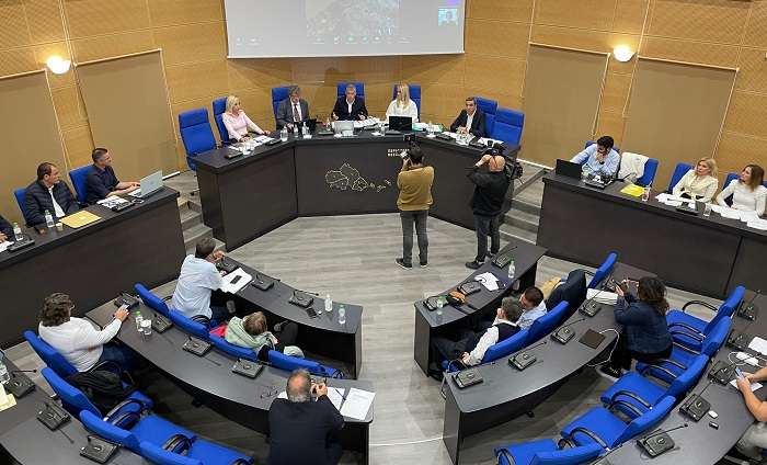 ΑΜΕΣΗ ΣΥΓΚΛΗΣΗ ΤΟΥ ΠΕΡΙΦΕΡΕΙΑΚΟΥ ΣΥΜΒΟΥΛΙΟΥ ΖΗΤΟΥΝ 4 ΣΥΜΒΟΥΛΟΙ ΤΗΣ ΠΑΡΑΤΑΞΗΣ «ΘΕΣΣΑΛΙΑ ΣΤΗΝ ΚΑΡΔΙΑ ΜΑΣ»