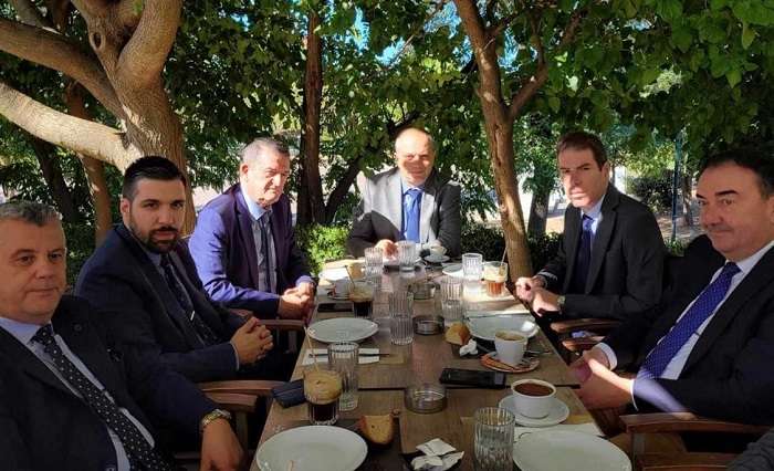 Η ΗΘΙΚΗ, Η ΓΝΩΣΗ ΚΑΙ Η ΣΥΝΕΙΔΗΣΗ ΑΠΟΤΕΛΟΥΝ ΒΑΣΙΚΑ ΣΤΟΙΧΕΙΑ ΤΗΣ ΔΙΚΑΙΟΣΥΝΗΣ