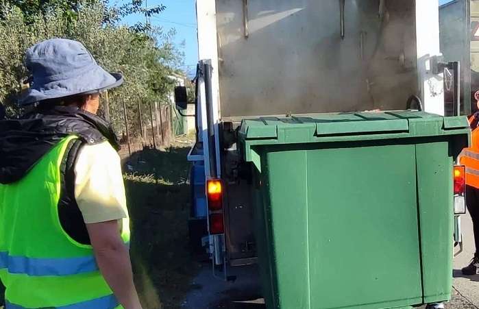 ΕΚΤΕΤΑΜΕΝΟ ΠΡΟΓΡΑΜΜΑ ΠΛΥΣΙΜΑΤΟΣ ΚΑΔΩΝ ΑΠΟ ΤΟΝ ΔΗΜΟ ΤΥΡΝΑΒΟΥ