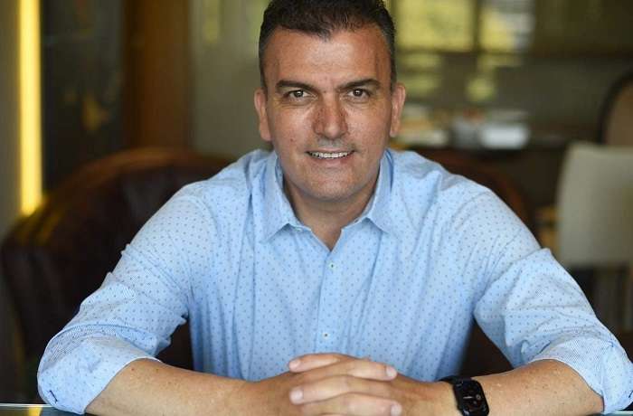 Ή ΚΑΠΟΙΟΣ ΚΑΝΕΙ ΛΑΘΟΣ Ή ΚΑΠΟΙΟΣ ΛΕΕΙ ΨΕΜΑΤΑ κ. ΚΑΛΟΓΙΑΝΝΗ!