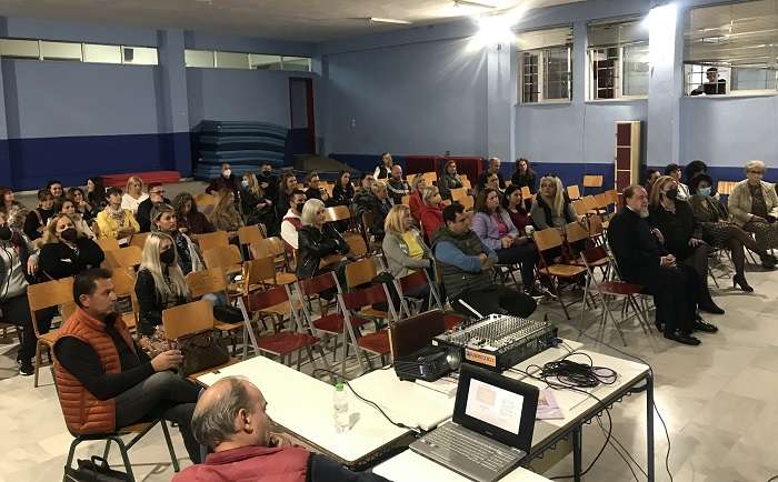 ΕΝΗΜΕΡΩΤΙΚΗ ΣΥΝΑΝΤΗΣΗ ΓΟΝΕΩΝ & ΚΗΔΕΜΟΝΩΝ 9ου ΓΥΜΝΑΣΙΟΥ ΛΑΡΙΣΑΣ