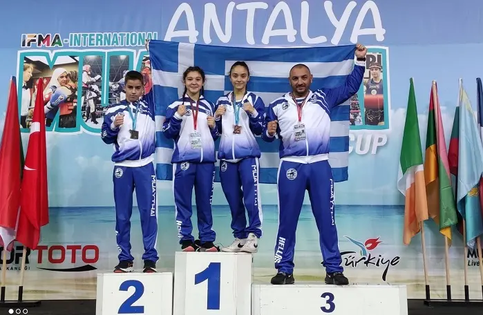 Ασημένιος ο Τυρναβίτης Κ. Ρεβήσιος και χάλκινη η Λαρισαία Ι. Σιαβάλα στο διεθνές κύπελλο MUAI – THAI