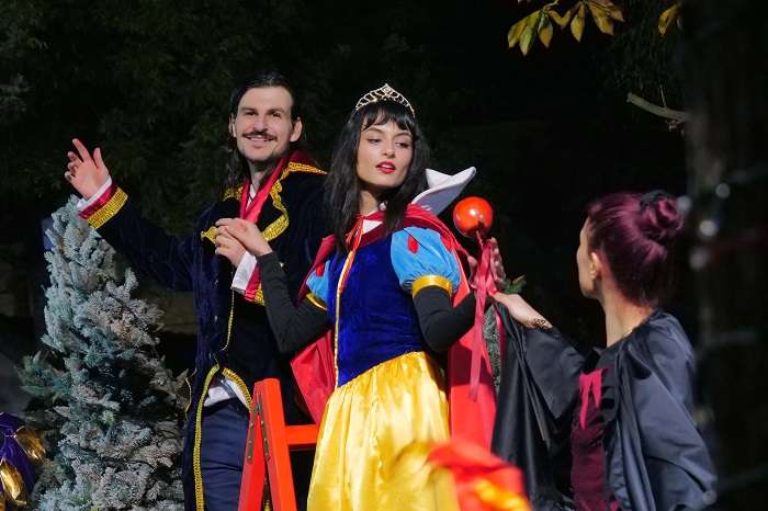 ΤΟ ΚΥΝΗΓΙ ΤΟΥ ΧΑΜΕΝΟΥ ΘΗΣΑΥΡΟΥ, ΣΤΟ ΠΑΡΚΟ ΤΩΝ ΕΥΧΩΝ