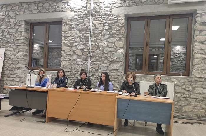 Με επιτυχία η εκδήλωση στην Ελασσόνα για την Παγκόσμια Ημέρα εξάλειψης της βίας κατά των γυναικών