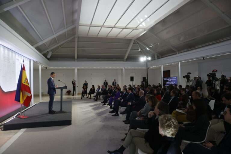 Η ΙΣΠΑΝΙΑ ΜΗΔΕΝΙΖΕΙ ΤΟΝ ΦΠΑ ΣΕ ΕΙΔΗ ΠΡΩΤΗΣ ΑΝΑΓΚΗΣ