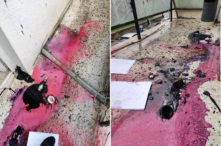 ΑΓΝΩΣΤΟΙ ΒΑΝΔΑΛΙΣΑΝ ΤΑ ΓΡΑΦΕΙΑ ΤΗΣ ΔΕΕΠ ΛΑΡΙΣΑΣ ΤΗΣ ΝΔ (ΦΩΤΟ)