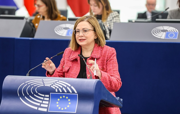 ΤΗΝ ΑΡΣΗ ΑΣΥΛΙΑΣ ΤΗΣ ΕΥΡΩΒΟΥΛΕΥΤΗ ΤΗΣ ΝΔ ΜΑΡΙΑΣ ΣΠΥΡΑΚΗ ΖΗΤΗΣΕ Ο ΕΥΡΩΠΑΙΟΣ ΓΕΝΙΚΟΣ ΕΙΣΑΓΓΕΛΕΑΣ