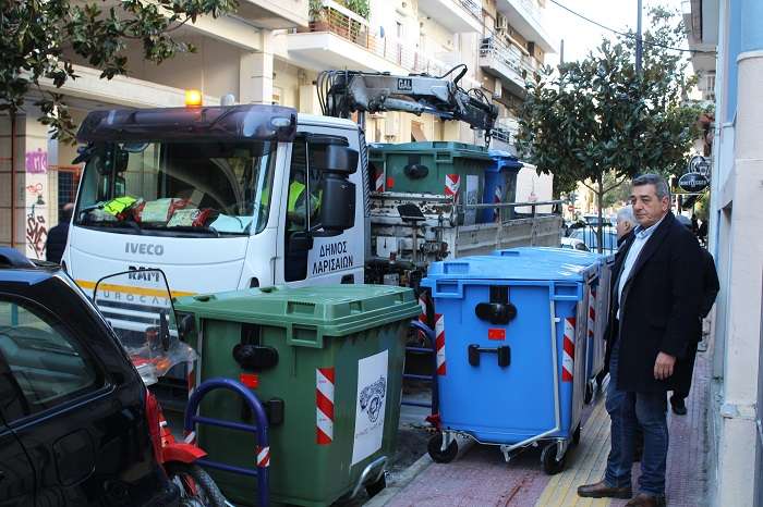 Δ. ΛΑΡΙΣΑΙΩΝ: ΑΝΤΙΚΑΘΙΣΤΑΝΤΑΙ ΜΗ ΛΕΙΤΟΥΡΓΙΚΟΙ ΚΑΔΟΙ ΑΠΟΡΡΙΜΜΑΤΩΝ