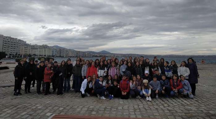 ΣΤΗ ΘΕΣΣΑΛΟΝΙΚΗ ΜΑΘΗΤΕΣ ΤΟΥ ΜΟΥΣΙΚΟΥ ΣΧΟΛΕΙΟΥ ΛΑΡΙΣΑΣ
