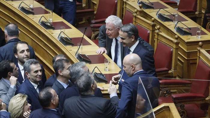 ΚΑΤΑΨΗΦΙΣΤΗΚΕ ΜΟΝΟ ΑΠΟ ΤΟΥΣ ΒΟΥΛΕΥΤΕΣ ΤΗΣ ΝΔ Η ΠΡΟΤΑΣΗ ΔΥΣΠΙΣΤΙΑΣ ΤΟΥ ΣΥΡΙΖΑ – Π.Σ.