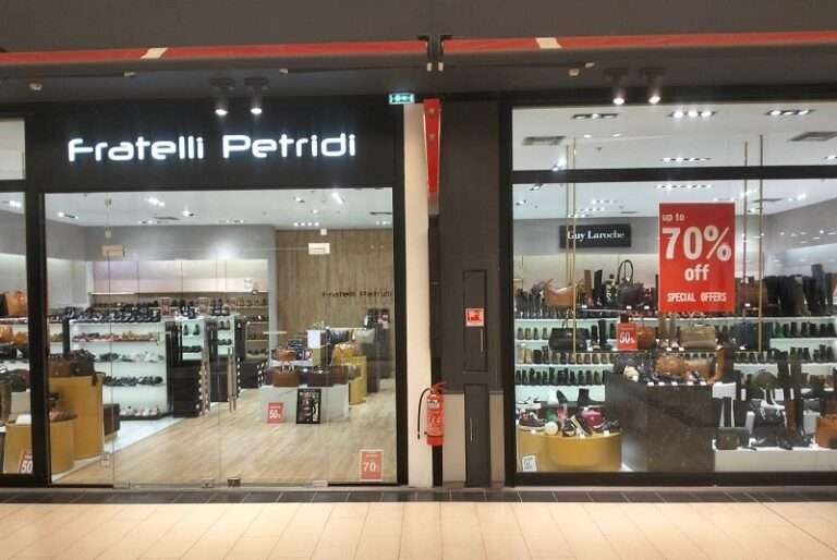 ΣΥΝΕΧΙΖΟΝΤΑΙ ΟΙ ΧΕΙΜΕΡΙΝΕΣ ΕΚΠΤΩΣΕΙΣ ΣΤΟ FASHION CITY OUTLET