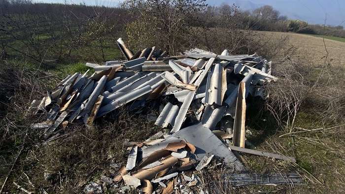ΜΗΝΥΣΗ ΚΑΤ’ ΑΓΝΩΣΤΩΝ ΓΙΑ ΤΟΝ ΑΜΙΑΝΤΟ ΥΠΕΒΑΛΕ Ο ΔΗΜΟΣ ΤΥΡΝΑΒΟΥ