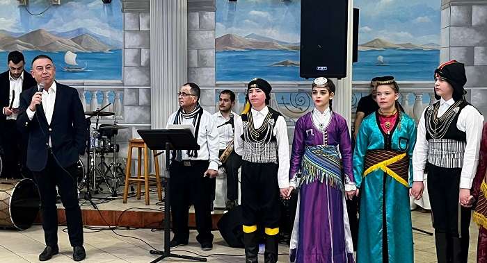 ΙΣΤΟΡΙΚΟ ΤΟ «ΒΑΡΟΣ» ΤΩΝ ΠΟΝΤΙΑΚΩΝ ΣΥΛΛΟΓΩΝ