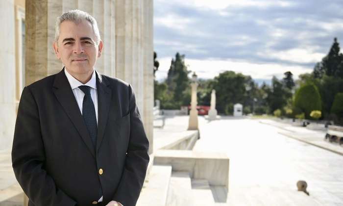 Η ΧΩΡΑ ΝΑ ΠΑΡΑΜΕΙΝΕΙ ΣΕ ΣΤΑΘΕΡΗ ΤΡΟΧΙΑ!