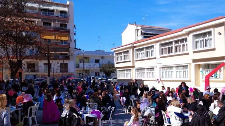 ΑΠΟΚΡΙΑΤΙΚΟΣ ΧΟΡΟΣ ΤΟΥ 30ου Δ.Σ. ΛΑΡΙΣΑΣ