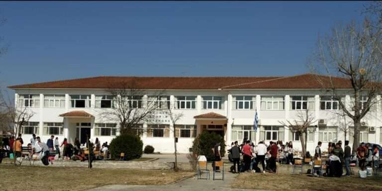 ΕΥΧΑΡΙΣΤΗΡΙΟ ΤΟΥ ΣΥΛΛΟΓΟΥ ΓΟΝΕΩΝ ΚΑΙ ΚΗΔΕΜΟΝΩΝ ΤΟΥ ΛΥΚΕΙΟΥ ΑΜΠΕΛΩΝΑ