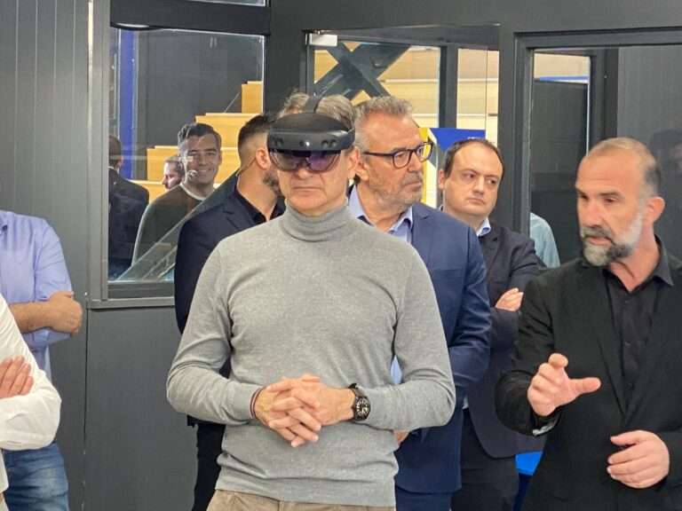 ΣΤΟ ΚΕΝΤΡΟ ΚΑΙΝΟΤΟΜΙΑΣ «JOIST» Ο ΠΡΩΘΥΠΟΥΡΓΟΣ