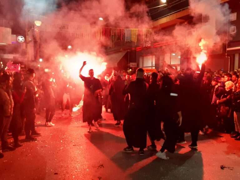 «QUE TE LA PONGO» (ΚΕ ΤΕ ΛΑ ΠΟΝΓΚΟ) ΟΛΟΙ ΤΟ ΤΡΑΓΟΥΔΑΝΕ, ΑΛΛΑ ΛΙΓΟΙ ΞΕΡΟΥΝ ΤΙ ΣΗΜΑΙΝΕΙ…