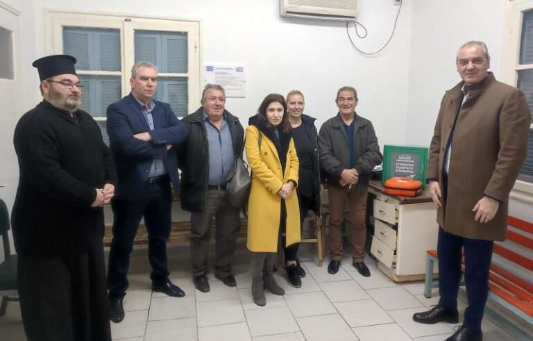 ΤΟΠΟΘΕΤΗΘΗΚΑΝ 5 ΕΠΙΠΛΕΟΝ ΑΠΙΝΙΔΩΤΕΣ ΣΕ ΚΟΙΝΟΤΗΤΕΣ ΤΟΥ ΔΗΜΟΥ ΕΛΑΣΣΟΝΑΣ