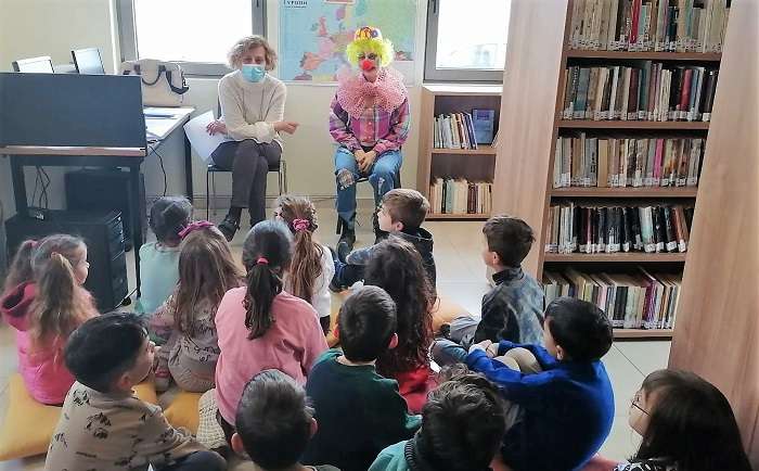 ΑΠΟΚΡΙΑΤΙΚΗ ΔΡΑΣΗ ΣΤΗ ΔΗΜΟΤΙΚΗ ΒΙΒΛΙΟΘΗΚΗ ΝΙΚΑΙΑΣ ΤΟΥ ΔΗΜΟΥ ΚΙΛΕΛΕΡ