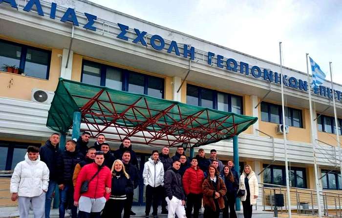 ΕΚΠΑΙΔΕΥΤΙΚΗ ΕΠΙΣΚΕΨΗ ΤΟΥ ΕΠΑΛ ΤΥΡΝΑΒΟΥ, ΣΤΟ ΠΛΑΙΣΙΟ ΠΡΟΓΡΑΜΜΑΤΟΣ ΑΓΩΓΗΣ ΣΤΑΔΙΟΔΡΟΜΙΑΣ