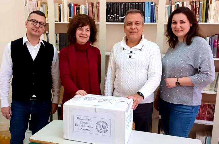 ΠΡΟΣΦΟΡΑ ΒΙΒΛΙΩΝ ΑΠΟ ΤΟ ΠΟΚΕΛ ΣΤΟ ΓΥΜΝΑΣΙΟ ΑΡΓΥΡΟΠΟΥΛΙΟΥ
