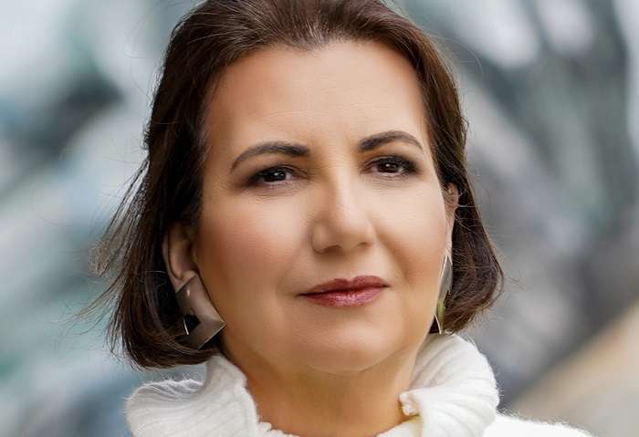 Η ΕΛΕΥΘΕΡΙΑ ΤΟΥ ΤΥΠΟΥ ΚΑΙ Η ΚΥΒΕΡΝΗΣΗ ΜΗΤΣΟΤΑΚΗ. ΘΡΙΑΜΒΟΣ. Η ΕΛΛΑΔΑ ΕΠΙΤΕΛΟΥΣ, ΠΑΝΩ ΑΠΟ ΤΟ ΤΣΑΝΤ!