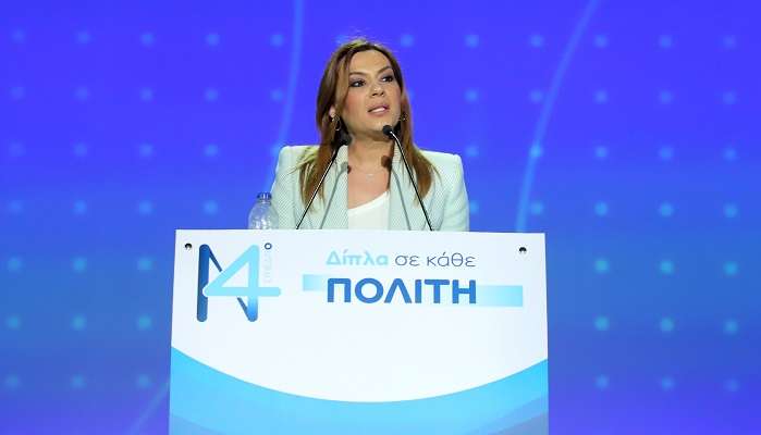 ΑΓΑΠΩ ΤΟΝ ΤΟΠΟ ΜΟΥ ΚΑΙ ΘΕΛΩ ΝΑ ΠΡΟΣΦΕΡΩ. ΜΕ ΑΥΤΟ ΤΟ ΚΙΝΗΤΡΟ ΚΑΙ ΜΕ ΑΥΤΟ ΤΟ ΣΤΟΧΟ ΜΠΗΚΑ ΣΤΗΝ ΠΟΛΙΤΙΚΗ