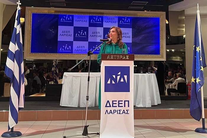 ΣΤΕΛΛΑ ΜΠΙΖΙΟΥ: ΝΑ ΜΗΝ ΕΠΙΤΡΕΨΟΥΜΕ ΤΟ ΠΙΣΩΓΥΡΙΣΜΑ ΤΗΣ ΧΩΡΑΣ