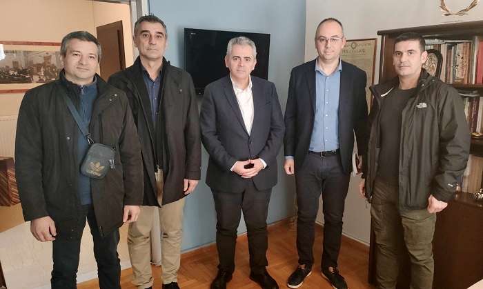 ΑΝΤΙΜΕΤΩΠΙΣΗ ΕΚΚΡΕΜΟΤΗΤΩΝ ΠΟΥ ΑΦΟΡΟΥΝ ΣΤΟΥΣ ΕΝΣΤΟΛΟΥΣ ΤΩΝ ΕΝΟΠΛΩΝ ΔΥΝΑΜΕΩΝ