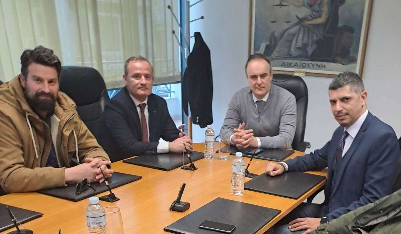 ΣΤΟΝ ΔΙΚΗΓΟΡΙΚΟ ΣΥΛΛΟΓΟ ΛΑΡΙΣΑΣ Ο ΑΚΗΣ ΝΑΣΙΩΚΑΣ