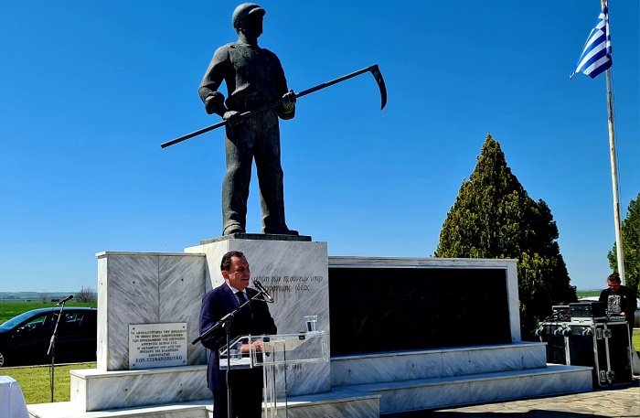 ΤΙΜΟΥΜΕ ΤΟΥΣ ΑΓΩΝΕΣ ΤΩΝ ΑΓΡΟΤΩΝ ΜΑΣ ΚΑΙ ΠΑΛΕΥΟΥΜΕ ΓΙΑ ΤΟ ΣΗΜΕΡΑ ΚΑΙ ΤΟ ΑΥΡΙΟ ΤΟΥ ΠΡΩΤΟΓΕΝΟΥΣ ΤΟΜΕΑ