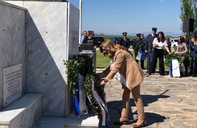 Η ΑΓΡΟΤΙΑ ΞΑΝΑ ΠΡΩΤΟΠΟΡΟΣ ΓΙΑ ΤΗΝ ΑΛΛΑΓΗ